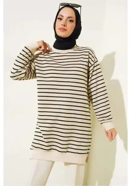 SEVENLINE İki İplikli Tesettür Tunik Çizgili Modern ve Şık Tasarımıyla Günlük Kullanım İçin Ideal