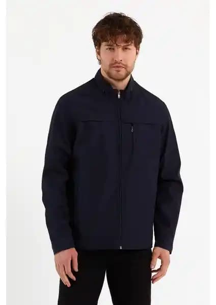 Sivaist Erkek Lacivert Mont: Modern Tasarım ve Fonksiyonellik Bir Arada