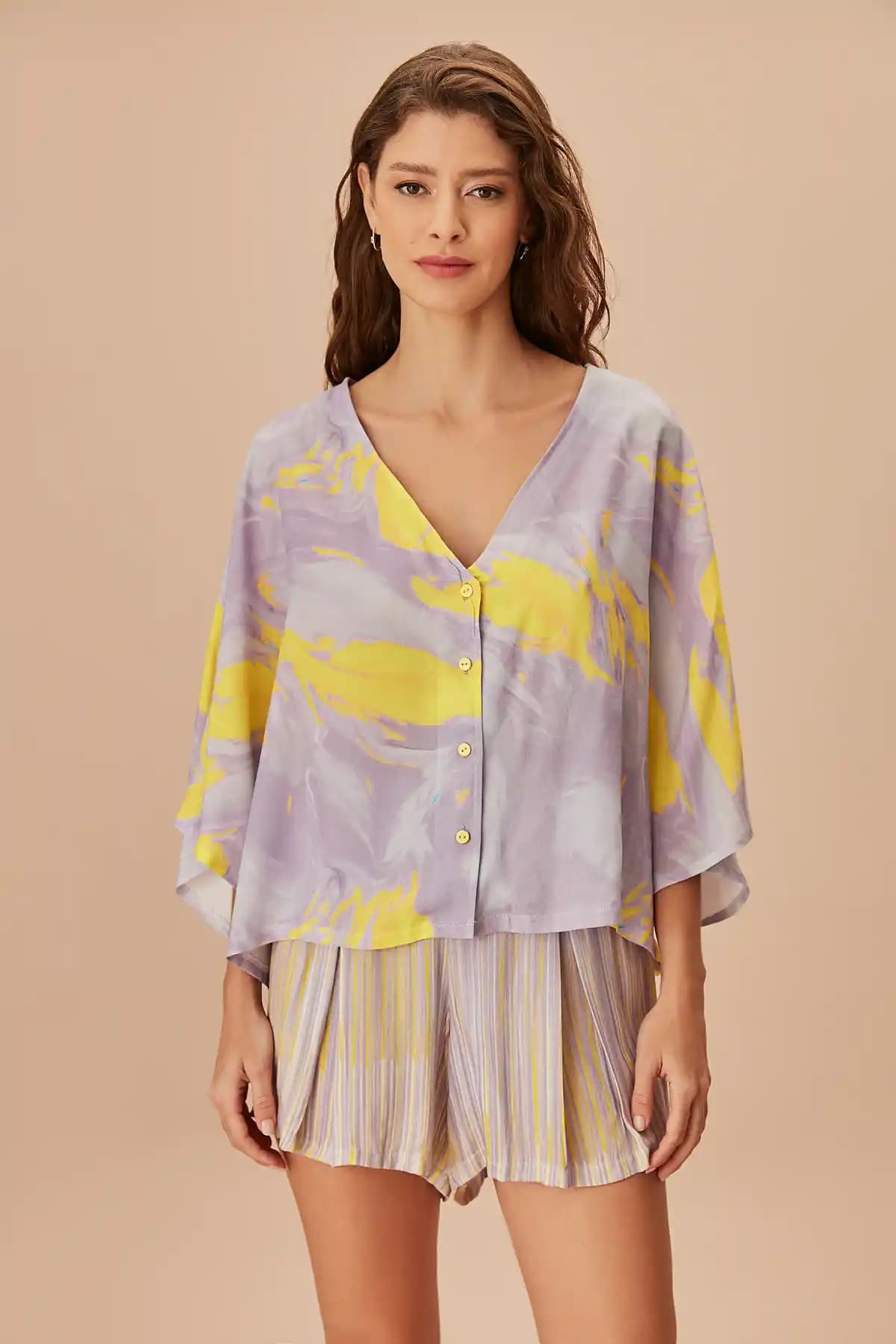 Suwen Ola Maskülen Şort Takımı: Şık ve Rahat Homewear Seçeneği