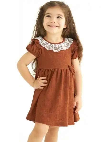 Zepkids Tarçın Renkli Dantelli Fiyonk Detaylı Çocuk Elbisesi Günlük Kullanım İçin