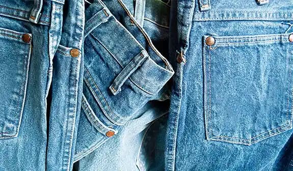 Raw Denim: Beden Seçimi, Kesim Özellikleri ve Bakım Yöntemleri Üzerine Detaylı İnceleme