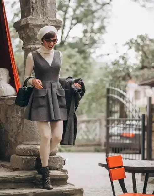 Soğuk ve Karlı Havalarda Şıklık ve Sıcaklık İçin Katmanlama ve Kumaş Seçimi Rehberi