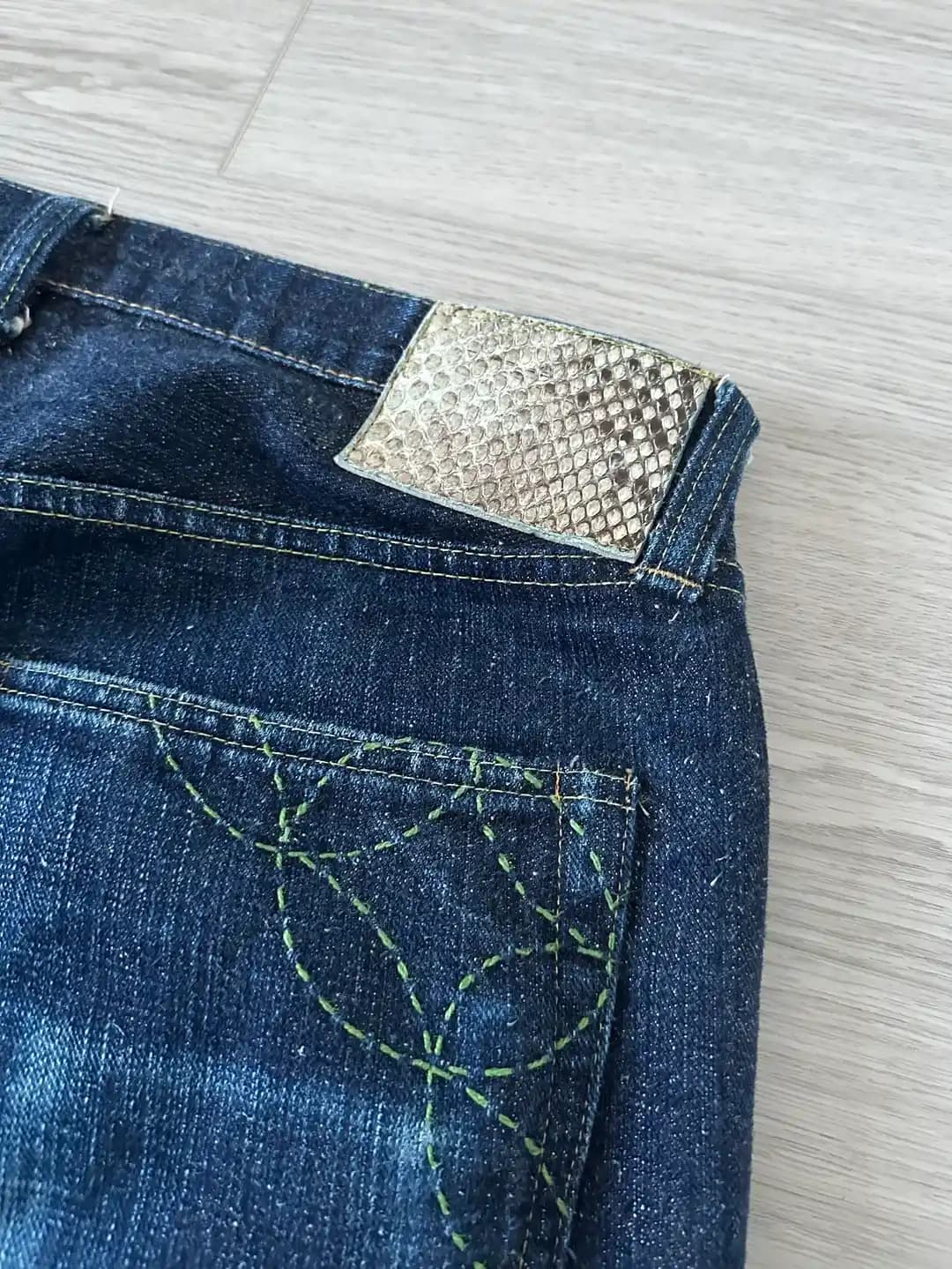 Sugar Cane Okinawa Raw Denim: İki Yıllık Kullanımda Kumaş ve Kesim Özellikleri