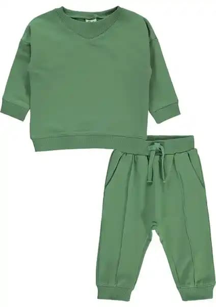 Civil Baby Erkek Bebek Takım ve Eşofman Takımı Karşılaştırması