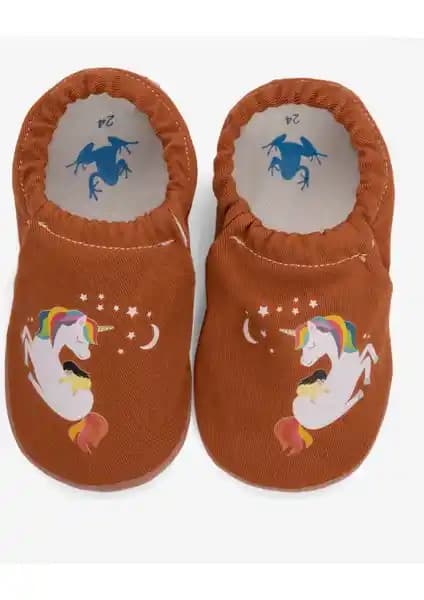 Çocuk Barefoot Patik Modelleri Karşılaştırması: Konfor ve Dayanıklılık Analizi