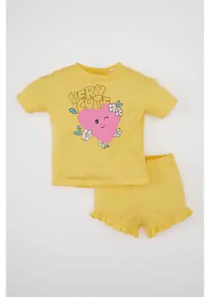 DeFacto Kız Bebek 2'li Takımlar Karşılaştırması: Konforlu ve Şık Yazlık Seçenekler