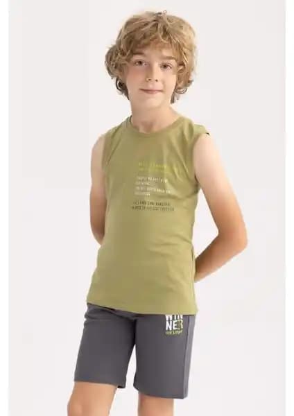 DeFacto ve Tutku Erkek Çocuk Atletleri Karşılaştırması: Özellikler ve Kullanıcı Yorumları