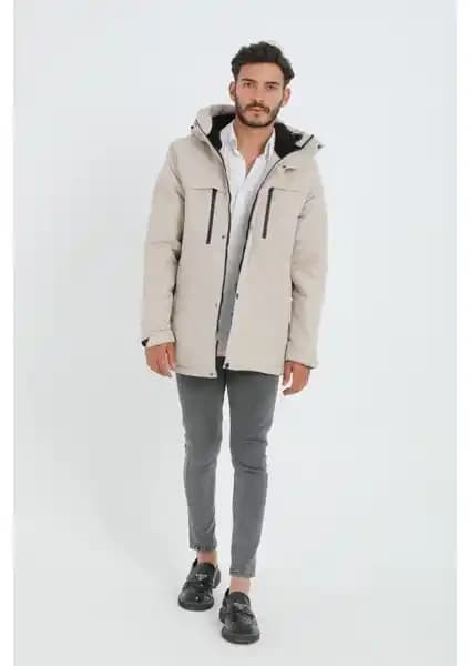 Erkek Mont Seçenekleri: Su Geçirmez ve Kürk Astarlı Modellerin Karşılaştırması