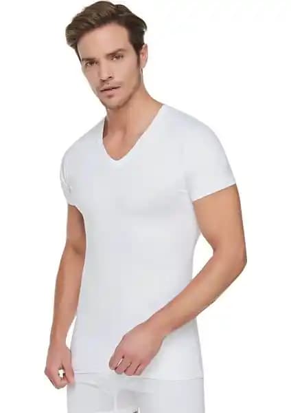 Erkekler İçin Pamuklu ve Polyester Karışımlı Atletlerin Karşılaştırması