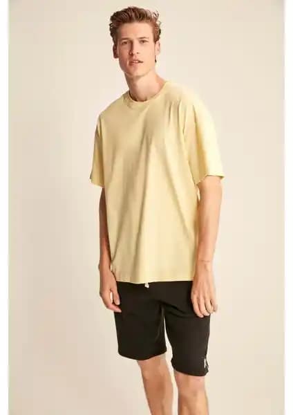 Grimelange Jett ve Mıchel Erkek Tişörtleri Karşılaştırması: Stil, Konfor ve Dayanıklılık Analizi