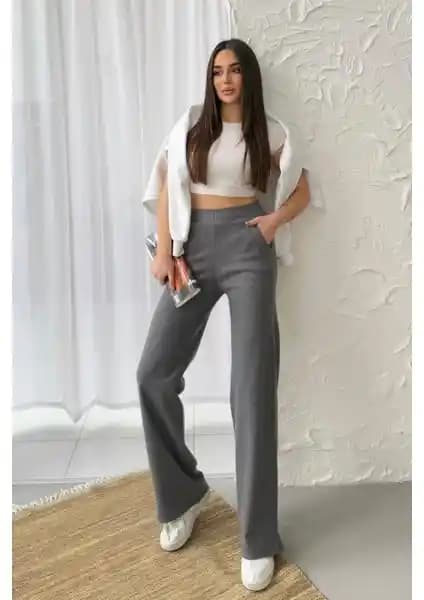 Mmetalic Kadın Yüksek Bel Bol Paça Pantolon ve Eşofman Altı Karşılaştırması