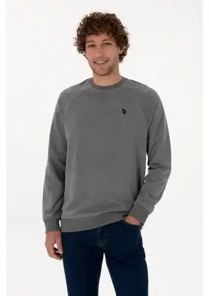 U.S. Polo Assn. Erkek Sweatshirtleri Antrasit Melanj ve Siyah Modellerinin Karşılaştırması