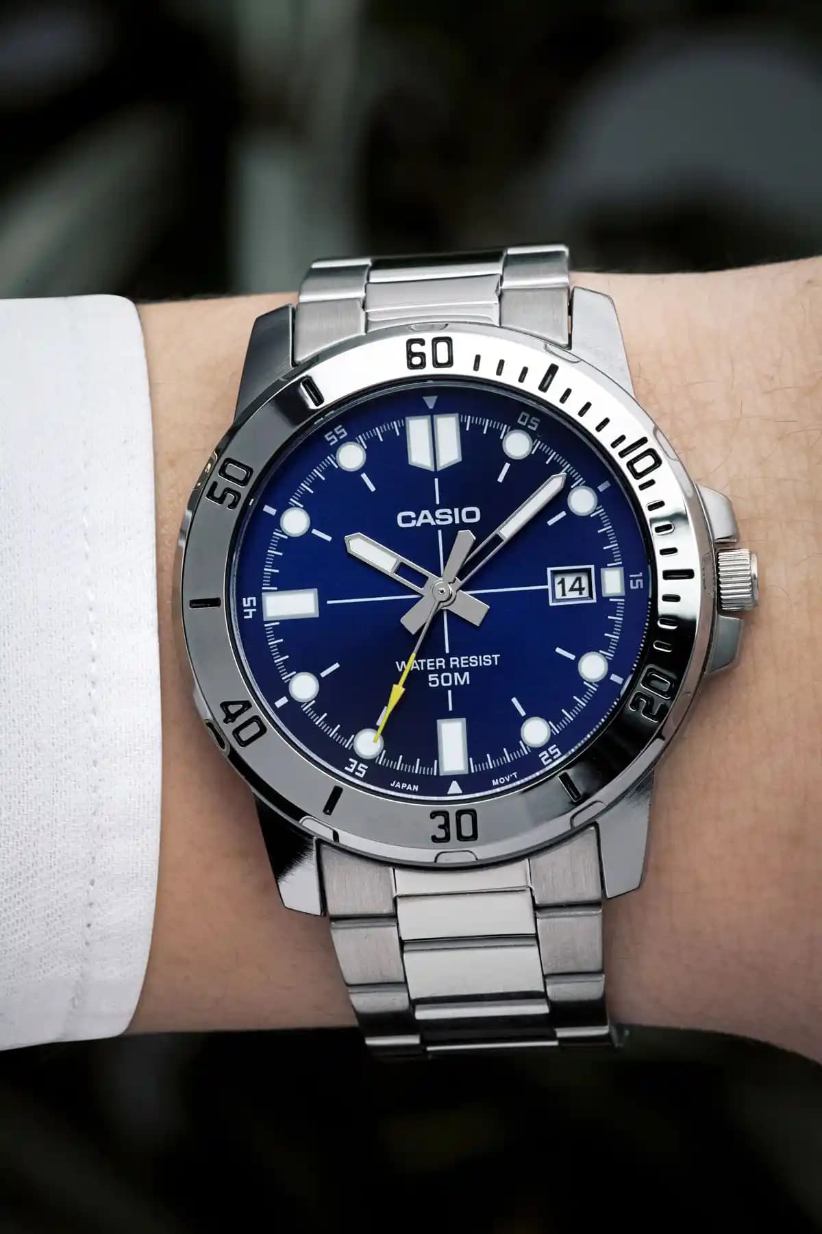 Casio MTP-VD01D-2EVUDF ve MTP-1374D-5AVDF Karşılaştırması: Hangi Saat Sizin İçin Uygun