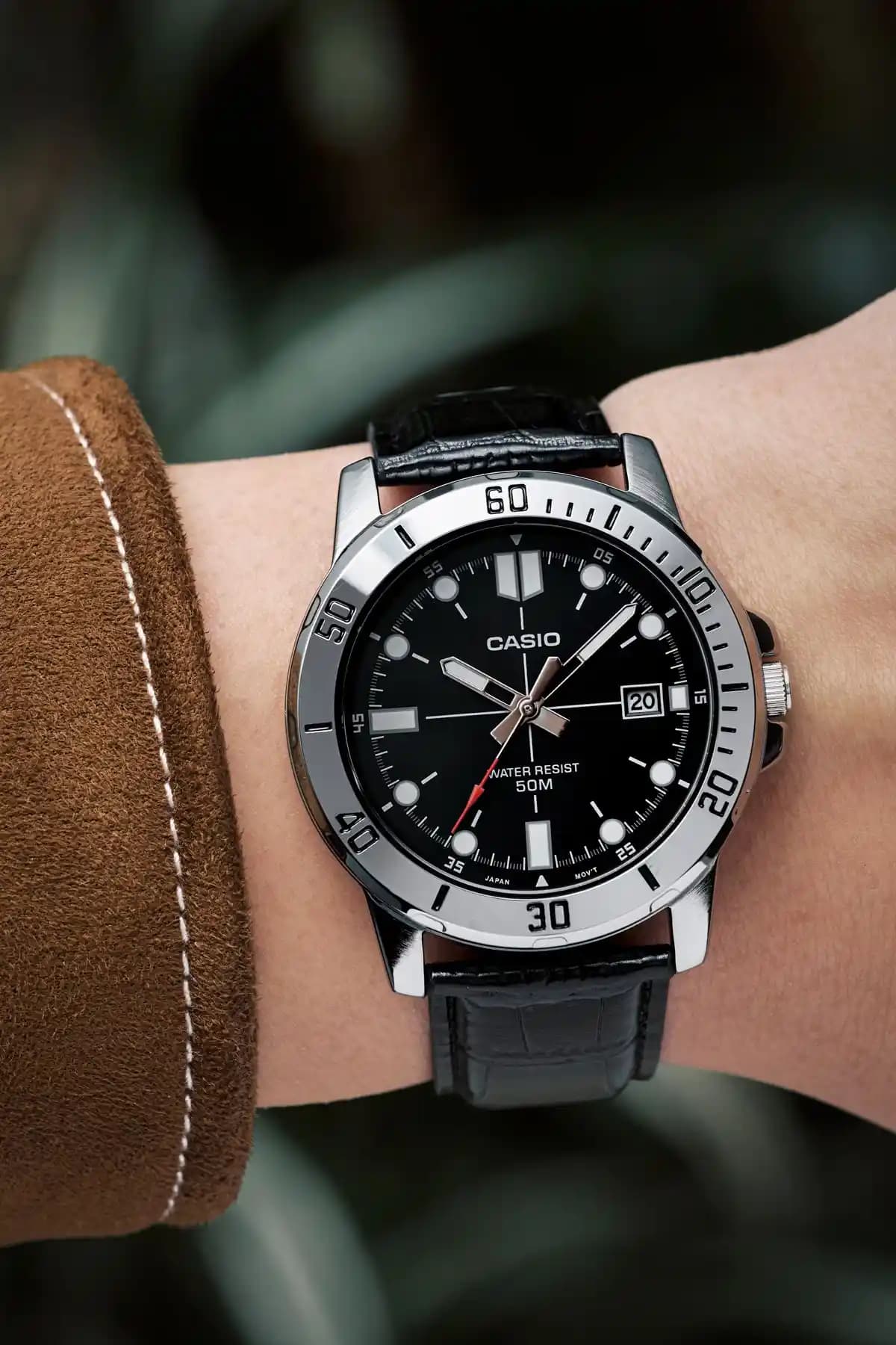 Casio MTP-VD01L-1EVUDF ve MW-240-1EVDF Saatleri Karşılaştırması ve Özellikleri