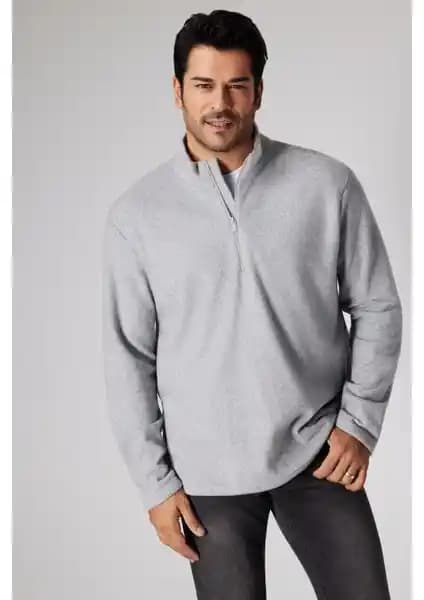 Altınyılz Classics ve DeFacto Erkek Polar Sweatshirt Karşılaştırması