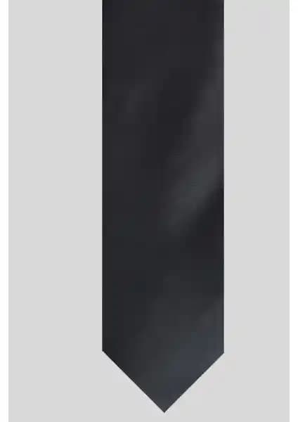 Altınyılz Classics ve Tudors Siyah Erkek Kravatları Karşılaştırması ve Seçim Rehberi