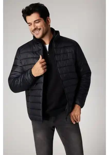 Altınyılz<dı>z Classics ve D'S Damat Yelek Montu Karşılaştırması