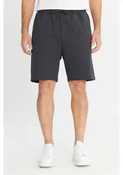 Altınyılz<dı>z Classics ve Winget Star Erkek Şortları Karşılaştırması