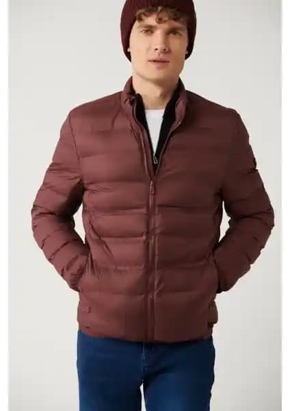 AVVA Erkek Montları Karşılaştırması: Bordo Şişme ve Lacivert Kaz Tüyü Mont Modelleri