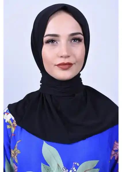 Kadın Tesettür Bone Karşılaştırması: Belifanti ve Naciye Sultan Ürünleri Analizi