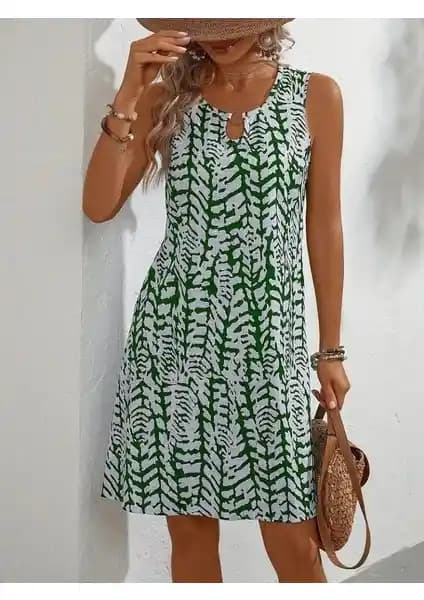 Kadın Yazlık Elbise Modelleri: Rengamoda ve Şimal Koleksiyonlarının Karşılaştırması