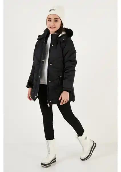 Kız Çocuk Kışlık Montlar Karşılaştırması: Lela ve Passion Modelleri Hakkında Detaylı Bilgi