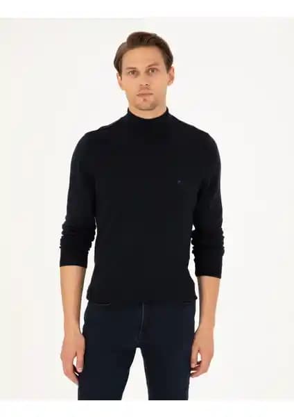 Pierre Cardin Erkek Triko Kazakları Karşılaştırması: Lacivert ve Siyah Modellerin Detaylı Analizi