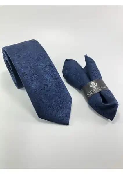 Pierroni Kravat Karşılaştırması: Lacivert Şal Desenli ve Mavi 4'lü Hediye Seti Analizi