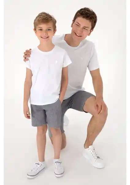 U.S. Polo Assn. Erkek Çocuk Beyaz ve Saks Basic Bisiklet Yaka Tişörtleri Karşılaştırması