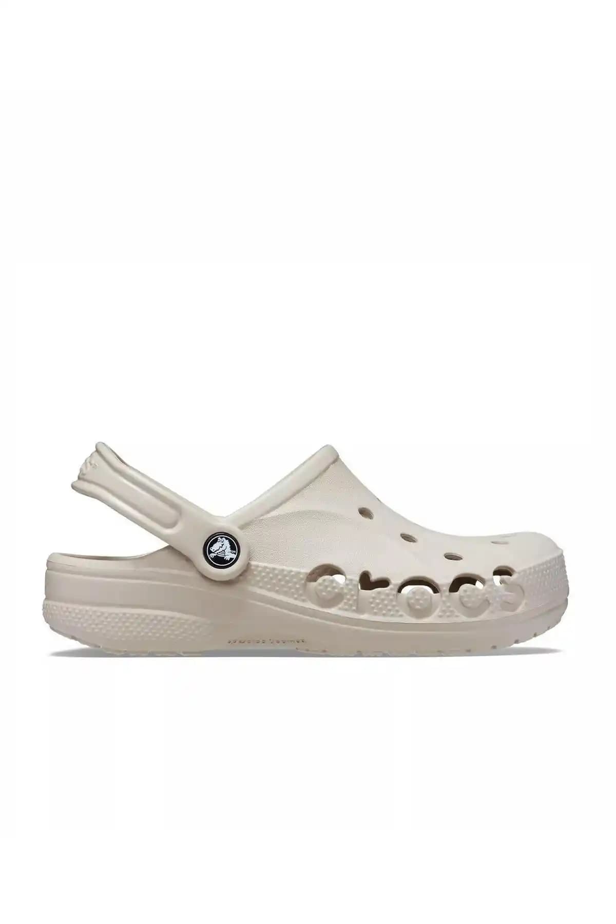 Crocs Baya Günlük Terlik: Şıklık ve Konfor Sunan Unisex Ayakkabı Seçeneği