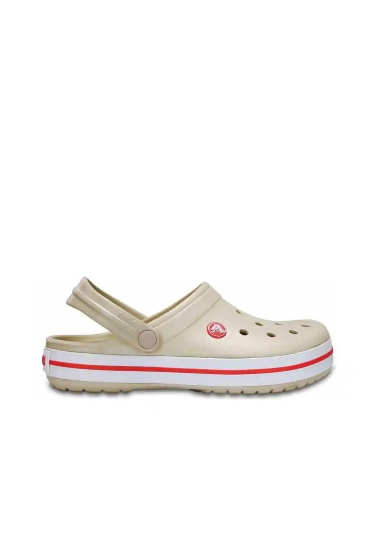 Crocs Crocband Bej Unisex Terlik: Konfor ve Şıklığı Bir Arada Sunan Yaz Ayakkabısı