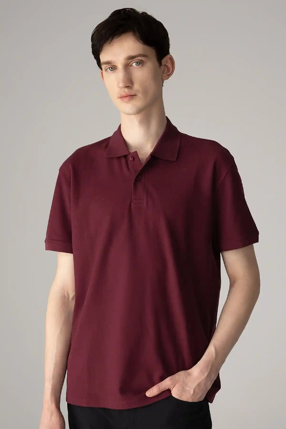 Defacto Regular Fit Kısa Kollu Polo Tişört Modern ve Rahat Tasarımıyla Günlük Şıklık İçin Uygun