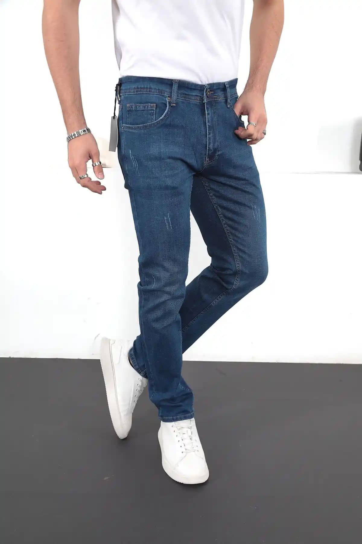 Enzim Jeans Erkek Likralı Regular Fit Denim Pantolonları Günlük Şıklık ve Konfor İçin Uygun