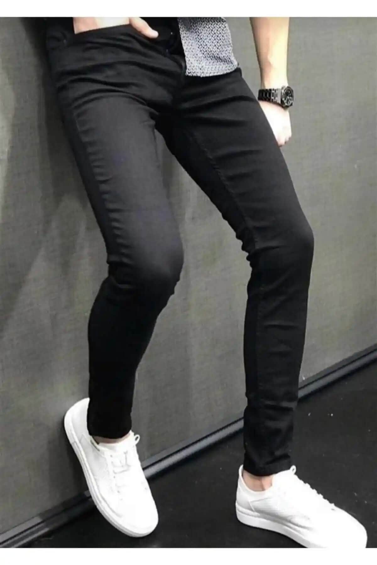 H&Ç Giyim Siyah Likrali Kot Pantolon: Modern ve Rahat Erkek Giyim Parçası