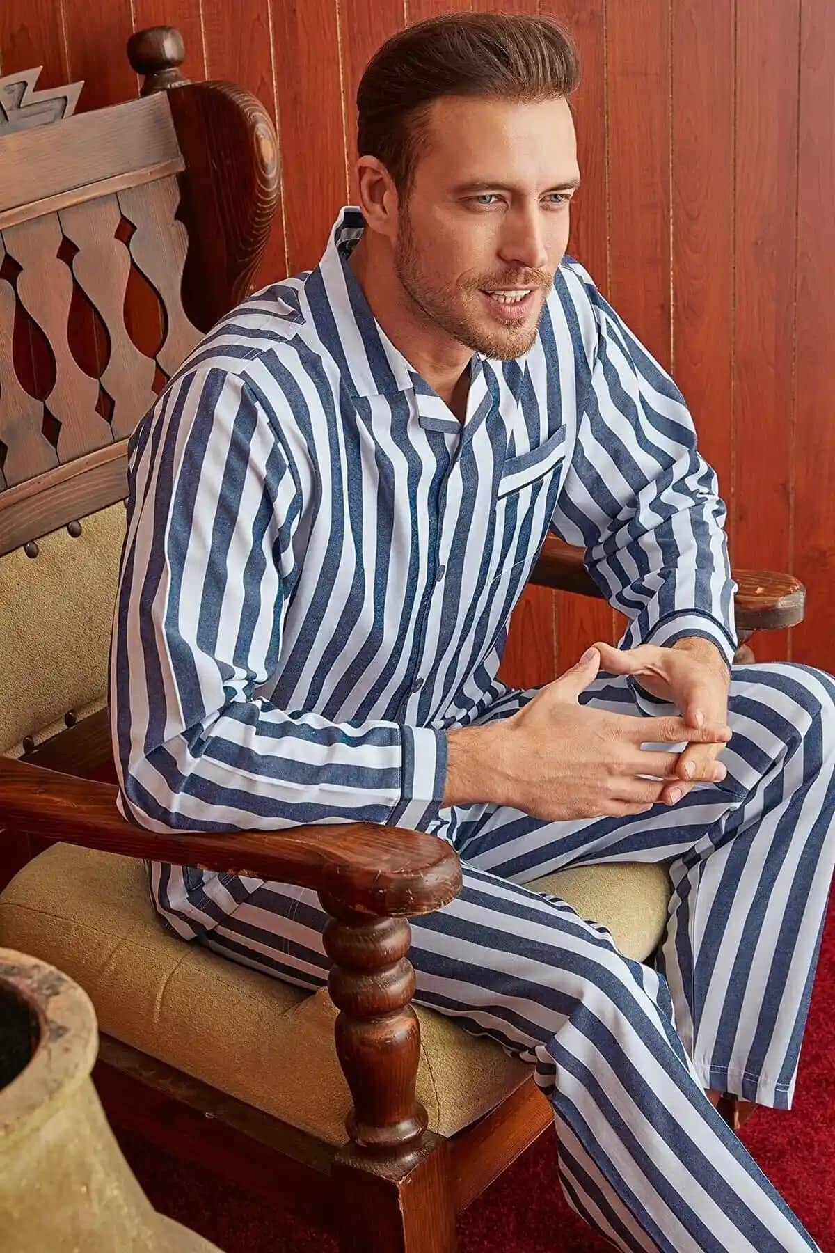 2025'te Evde Şıklık ve Konforun Sırrı: KLY Boy Çizgili Gaffur Pijama Takımı
