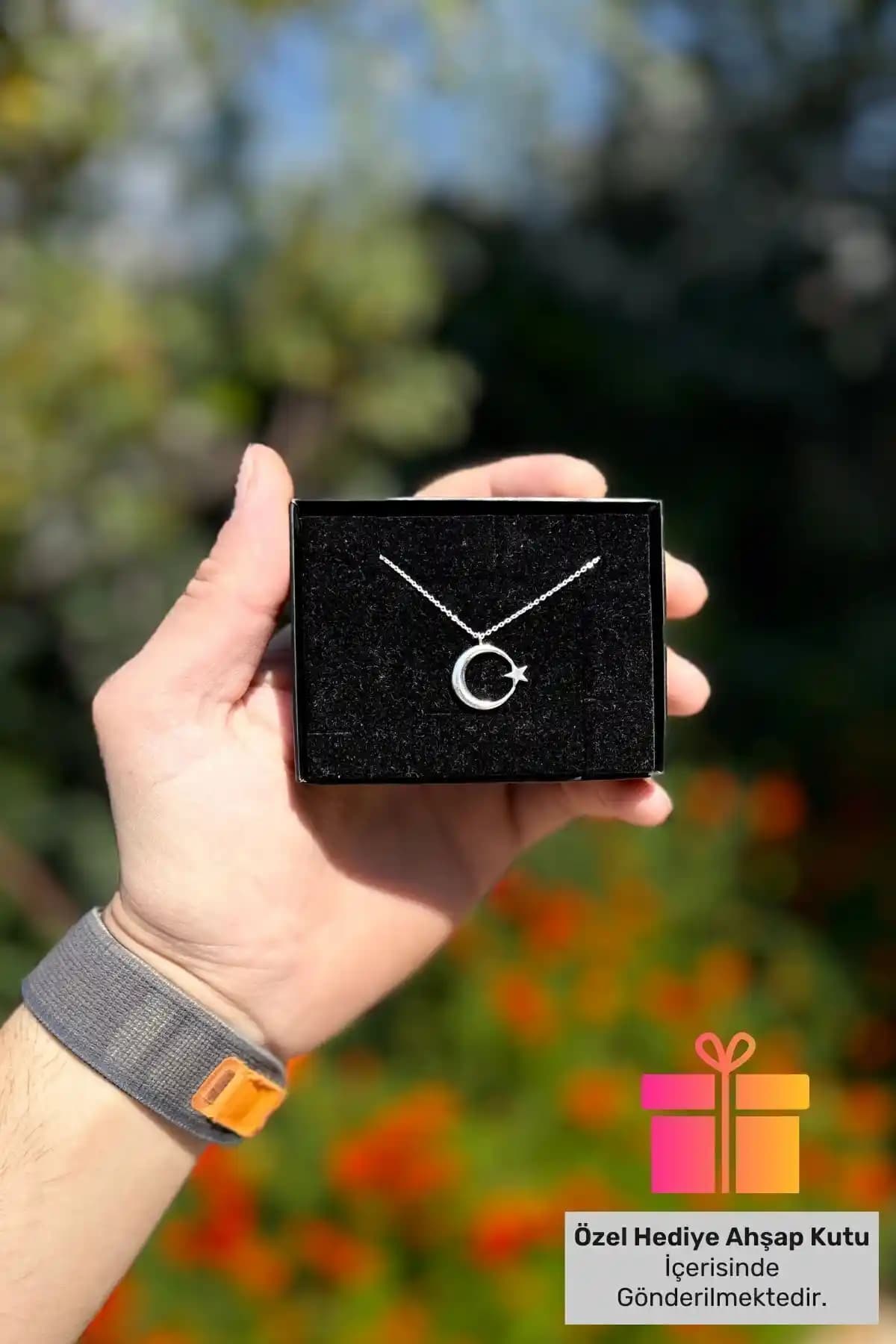 Lucente Jewelry Ay Yıldızlı 925 Ayar Gümüş Kolye Hediye Kutusunda Şık Tasarım