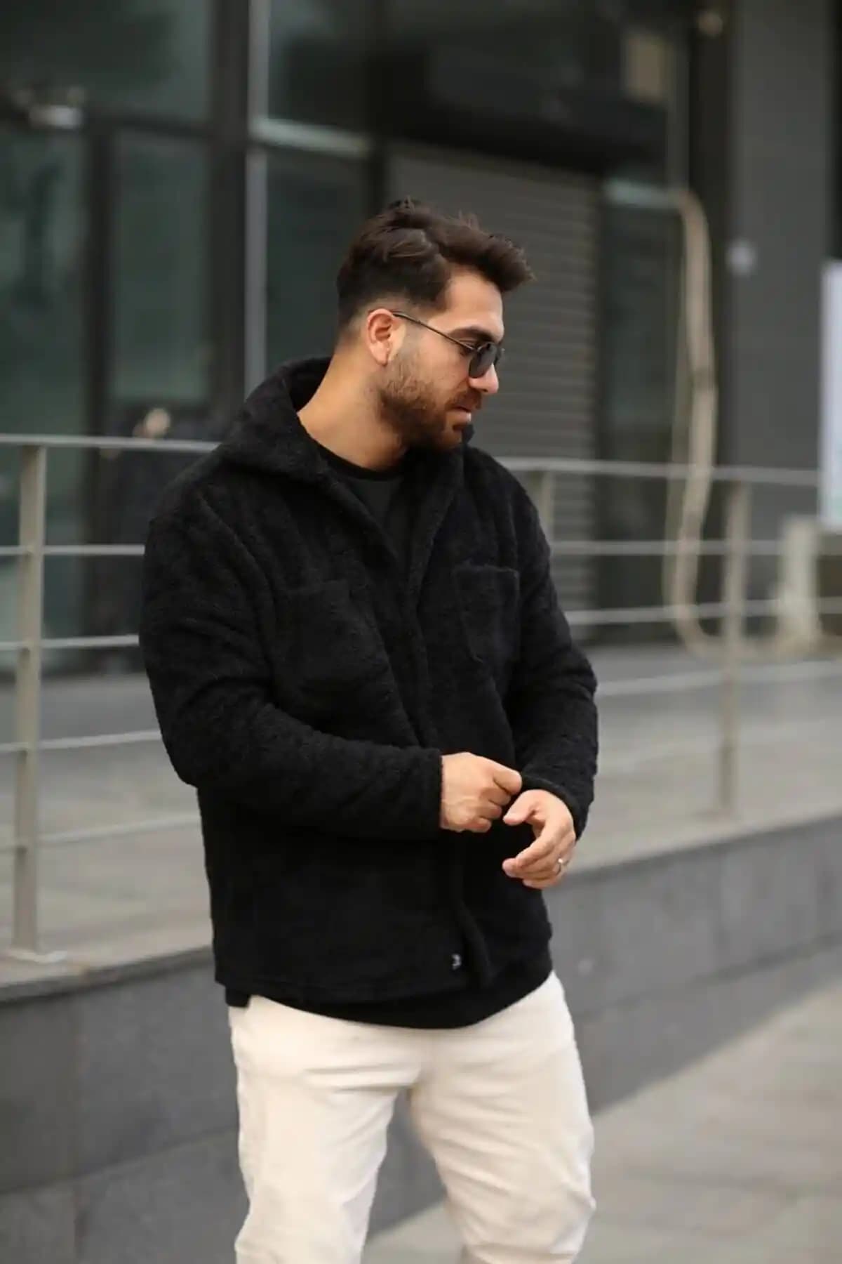 OTAKU Siyah Peluş Polar Hırka Unisex Şık ve Konforlu Kış Giyim Seçeneği