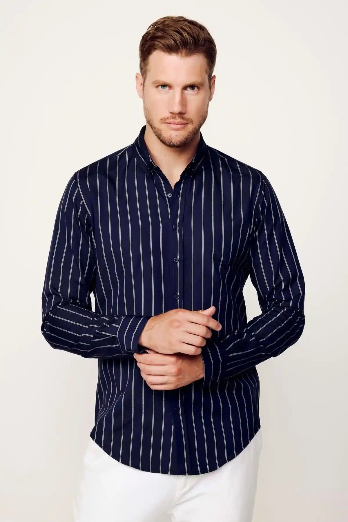 Tudors Slim Fit Uzun Kollu Erkek Gömlek Modern ve Şık Tasarım