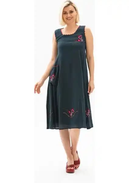 Eliş Şile Bezi Kolsuz Yazlık Elbise: Şıklık ve Rahatlığın Mükemmel Buluşması