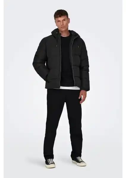 Jack & Jones Erkek Puffer Ceket Modern Tasarım ve Çevre Dostu Malzemelerle