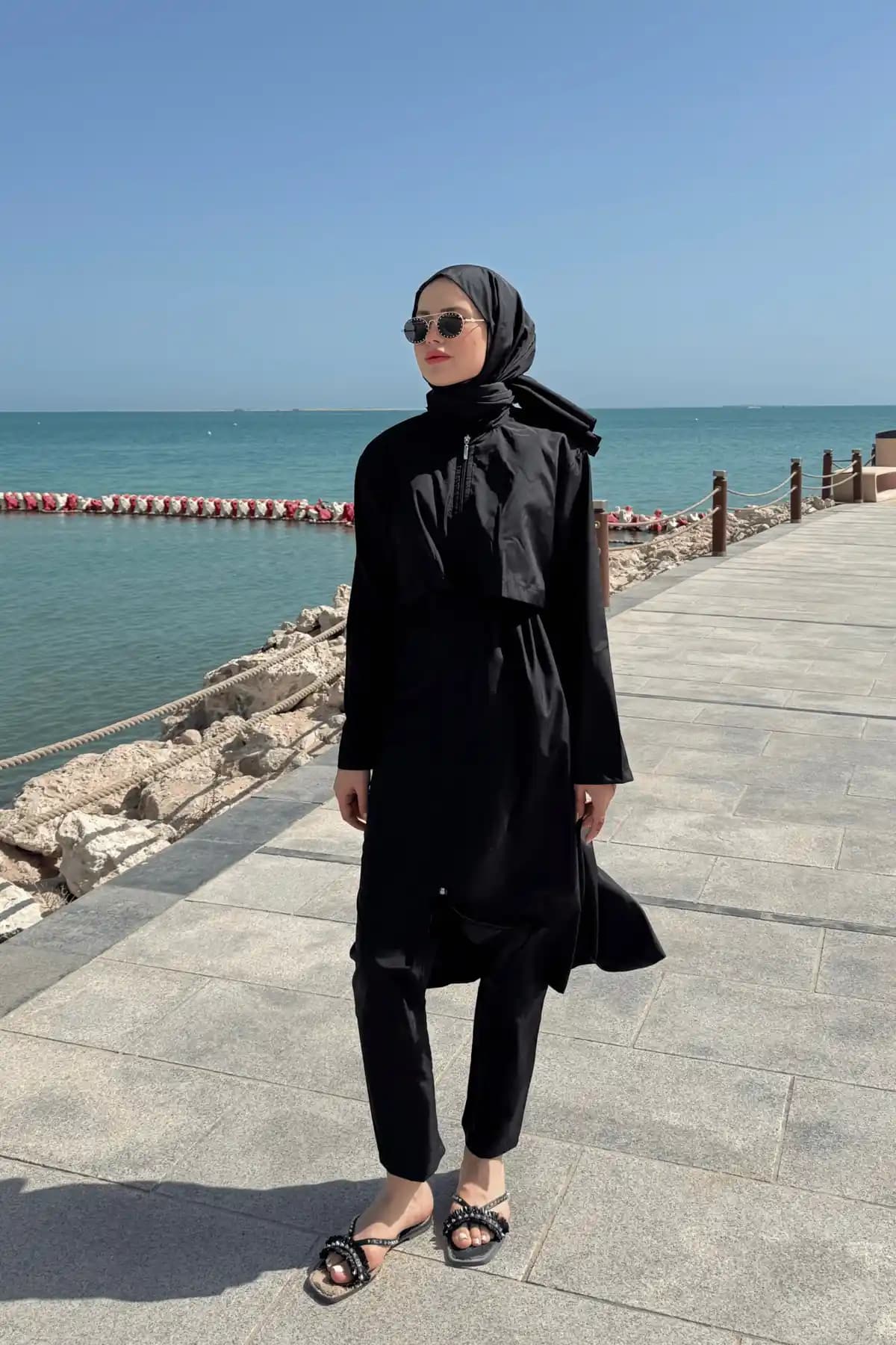 Lurex Moda Uzun Tesettür Mayo: Şık ve Fonksiyonel Yaz Plaj Kıyafeti Seçenekleri