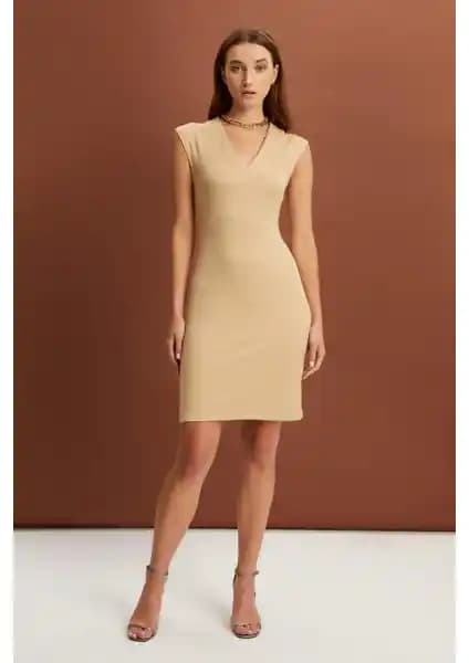 Alexander Gardi V Yaka Kalem Elbise Kadınlar İçin Şık ve Rahat Günlük Kullanım Elbisesi