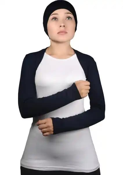 Altobeh Uzun Kollu Tesettür Bolero Lacivert Şık ve Çok Yönlü Kullanım İmkanı Sunar