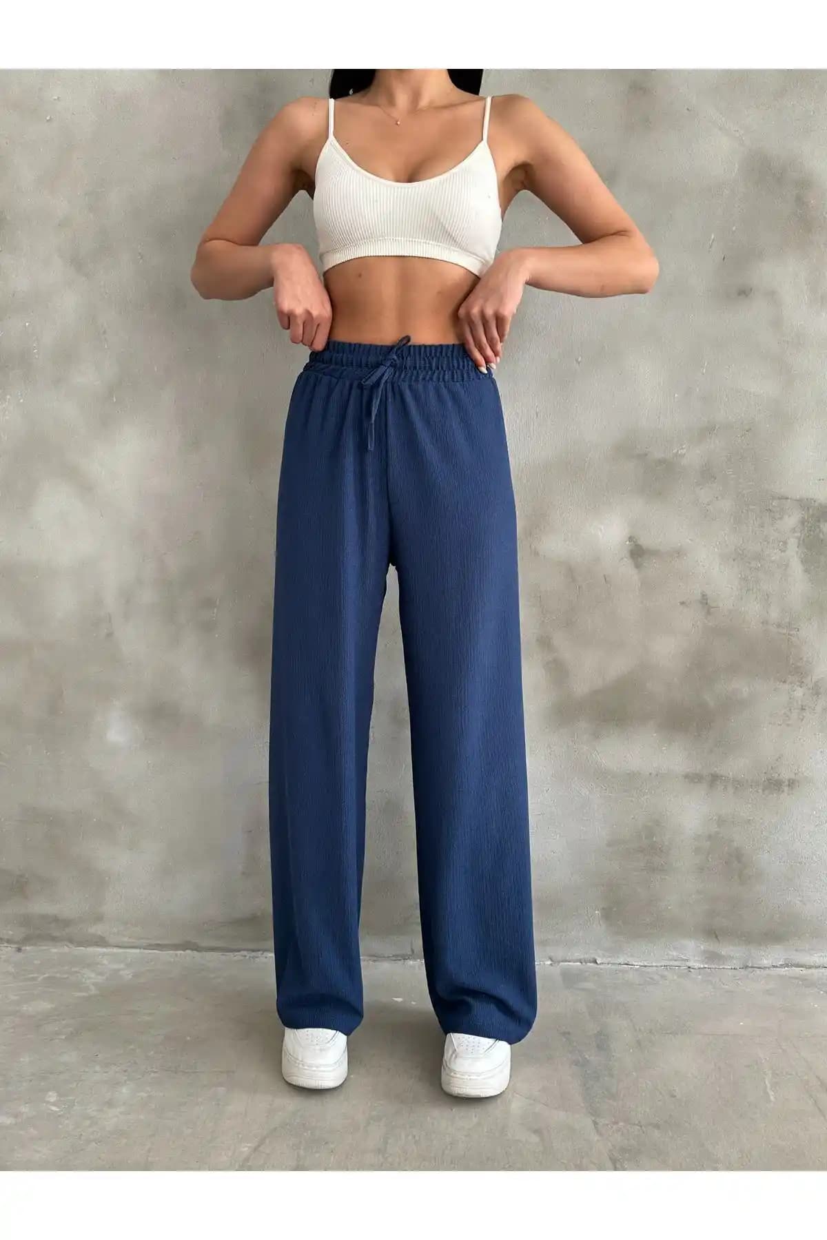 BEJNA Kadın Lacivert Beli Lastikli Palazzo Pantolon: Şıklık ve Konforun Birleşimi