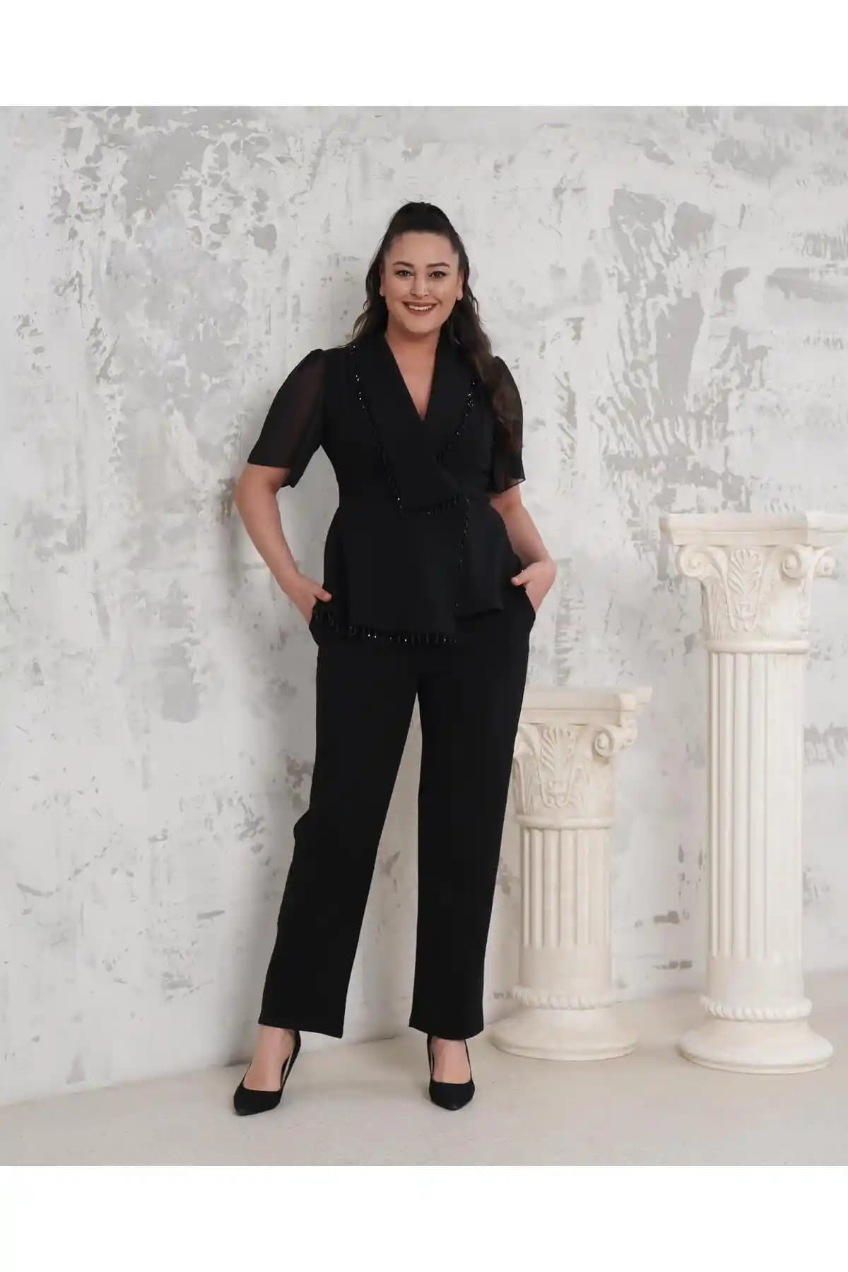 Butik Nilyam Kadın Büyük Beden Kruvaze Yaka Taş Detaylı Ceket ve Abiye Takım