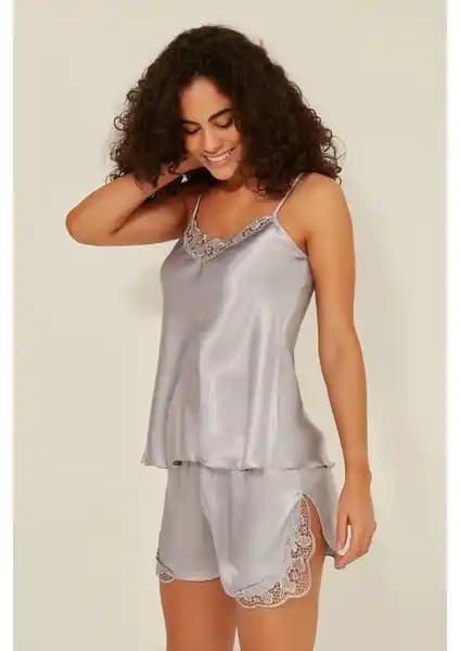 C&City 025 Kadın Saten Şortlu Gecelik Gri - Şıklık ve Konforun Buluşması