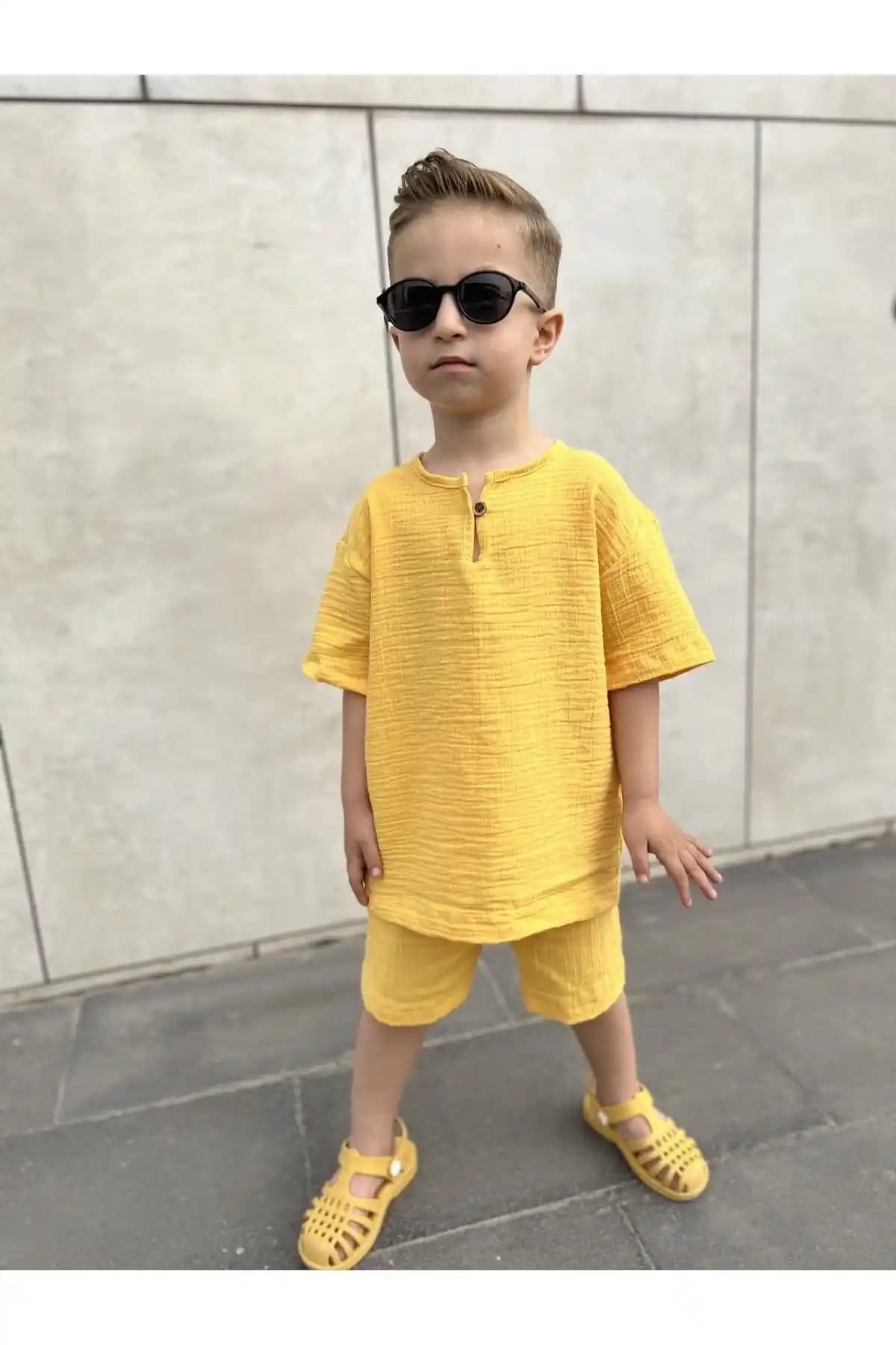 Çocuklar İçin Yazlık Müslin Takım: Rahat ve Şık Bohem Tarzı Çocuk Giyim