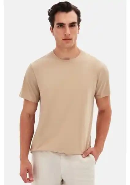 D'S Damat Slim Fit Vizon Erkek Tişörtü Modern ve Rahat Günlük Giyim Seçeneği