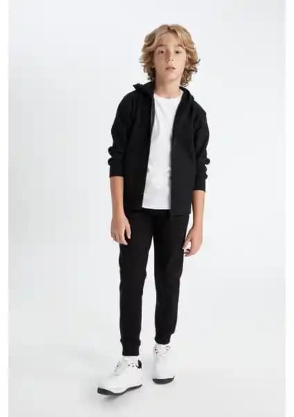 DeFacto Erkek Çocuk Siyah Beli Lastikli Cepli Jogger Eşofman Altı Günlük ve Spor Kullanımına Uygun