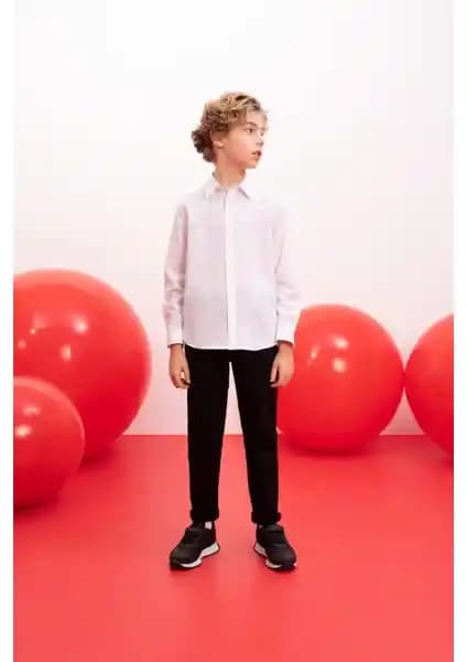 DeFacto Erkek Çocuk Siyah Gabardin Pantolon: Şık ve Rahat Günlük Kullanım İçin